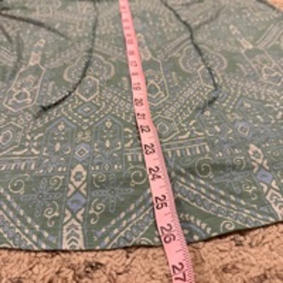 Women's Lucky Brand Green Printed Top Size L - Picture 5 of 7